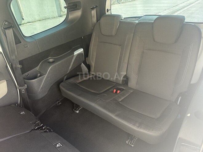 Dacia Lodgy 2016, 197,000 km - 1.5 л - Bakı