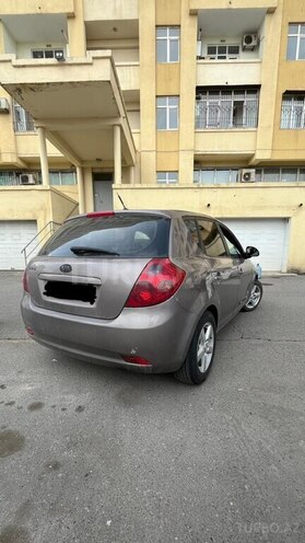 Kia Ceed 2008, 385,000 km - 1.6 l - Bakı