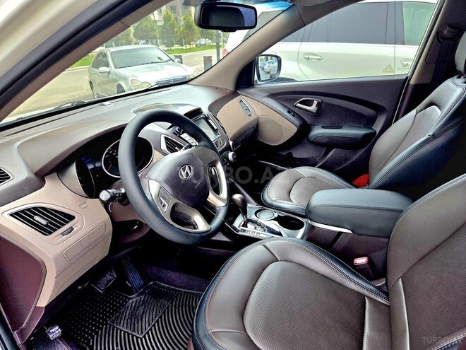 Hyundai Tucson 2012, 239,000 km - 2.0 л - Bakı