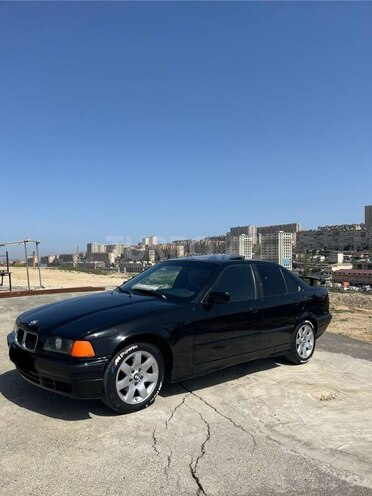 BMW 318 1993, 250,000 km - 1.8 l - Bakı