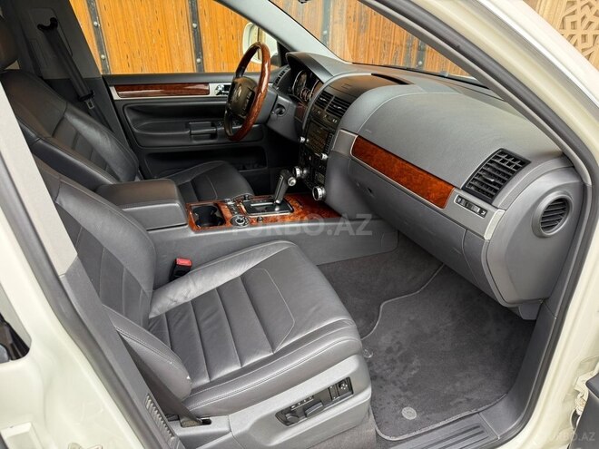 Volkswagen Touareg 2009, 180,000 km - 3.6 l - Bərdə