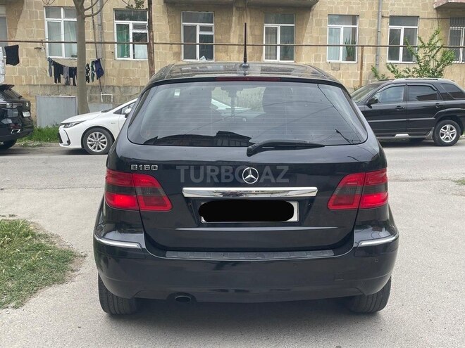 Mercedes B 180 2010, 246,000 km - 1.7 л - Bakı