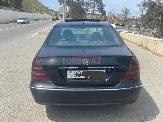 Mercedes E 270 2003, 355,000 km - 2.7 l - Bakı