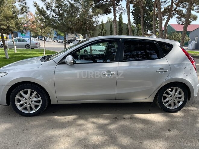 Hyundai i30 2009, 20,009 km - 1.4 л - Bakı