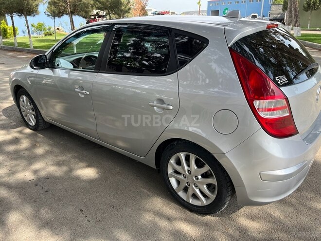 Hyundai i30 2009, 20,009 km - 1.4 л - Bakı