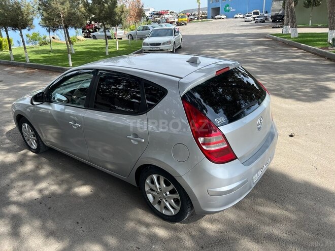 Hyundai i30 2009, 20,009 km - 1.4 л - Bakı