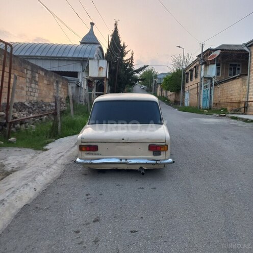 LADA (VAZ) 21011 1975, 85,000 km - 1.3 l - Şamaxı