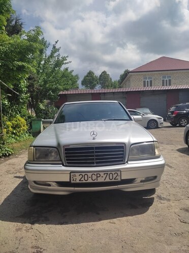 Mercedes C 180 1997, 250,000 km - 1.8 l - Qazax