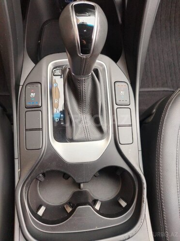 Hyundai Santa Fe 2016, 182,000 km - 2.0 l - Bakı