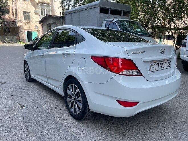 Hyundai Accent 2017, 173,809 km - 1.6 л - Bakı