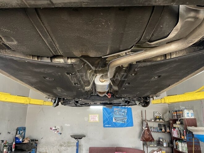 Hyundai Accent 2017, 173,809 km - 1.6 л - Bakı
