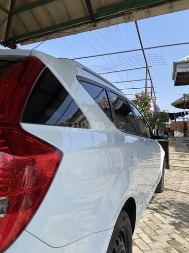 Kia Ceed 2010, 200,000 km - 1.4 л - Sumqayıt