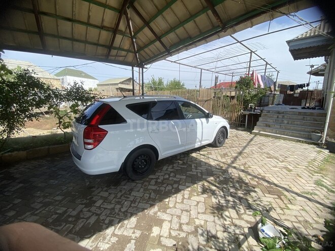 Kia Ceed 2010, 200,000 km - 1.4 л - Sumqayıt