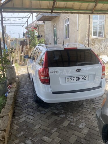 Kia Ceed 2010, 200,000 km - 1.4 л - Sumqayıt