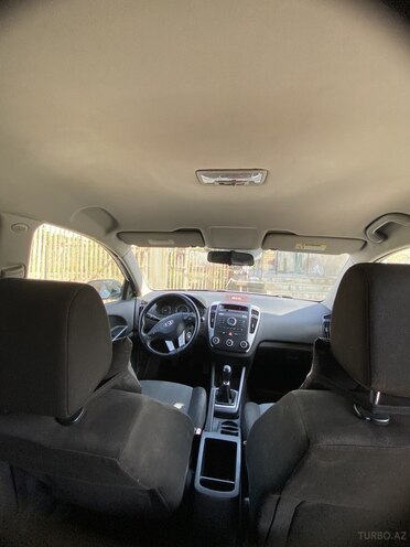 Kia Ceed 2010, 200,000 km - 1.4 л - Sumqayıt