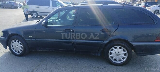 Mercedes C 220 d 1998, 709,435 km - 2.2 l - Bakı