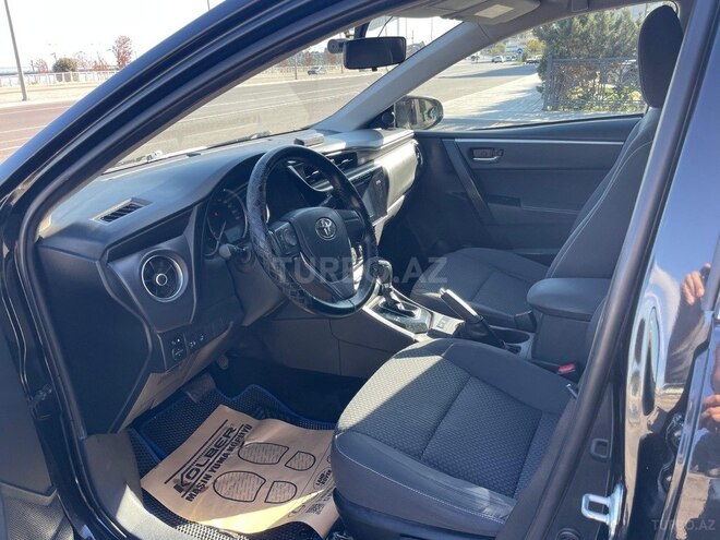 Toyota Corolla 2017, 155,000 km - 1.6 л - Bakı