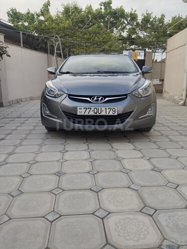 Hyundai Elantra 2015, 167,372 km - 1.8 l - Bakı