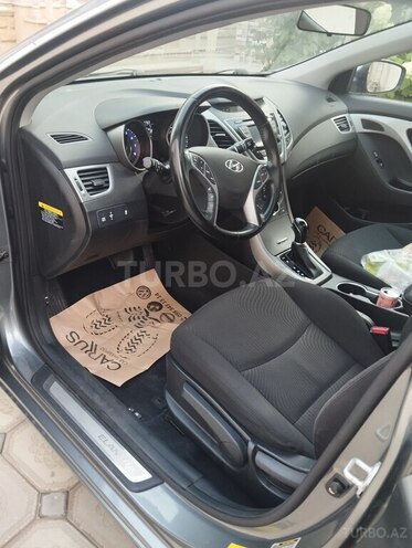 Hyundai Elantra 2015, 167,372 km - 1.8 l - Bakı