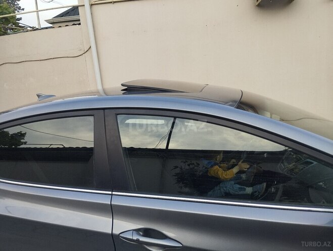 Hyundai Elantra 2015, 167,372 km - 1.8 l - Bakı