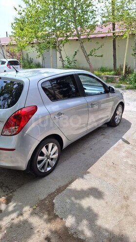 Hyundai i20 2012, 130,000 km - 1.3 l - Bakı