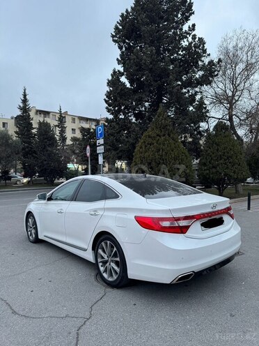 Hyundai Grandeur 2015, 229,000 km - 2.2 л - Bakı