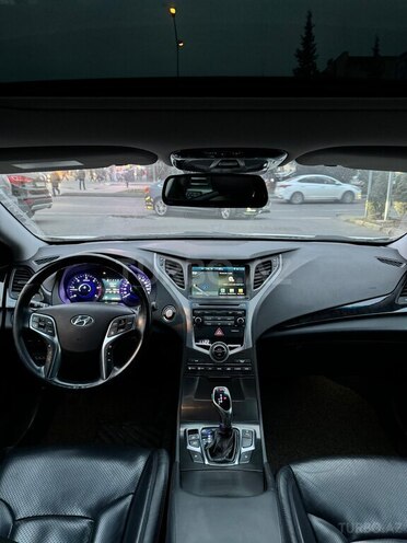 Hyundai Grandeur 2015, 229,000 km - 2.2 л - Bakı