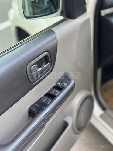 Nissan X-Trail 2002, 278,000 km - 2.0 l - Sumqayıt