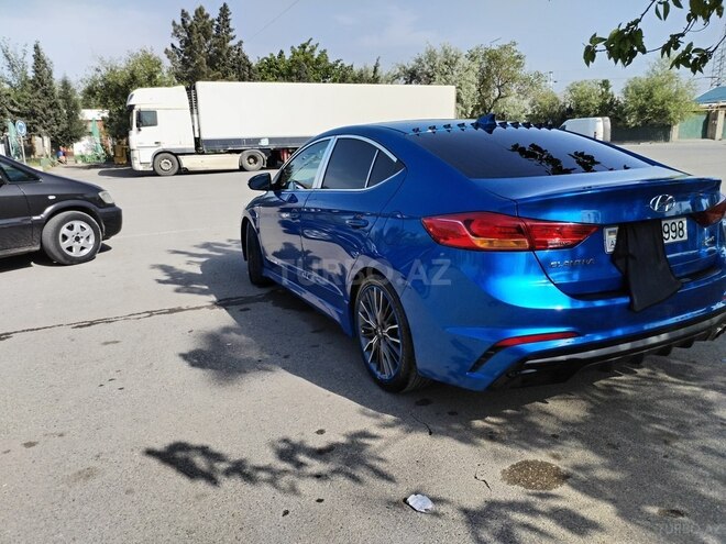 Hyundai Elantra 2017, 160,934 km - 1.6 л - Sumqayıt