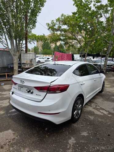 Hyundai Avante 2016, 184,200 km - 1.6 l - Bakı