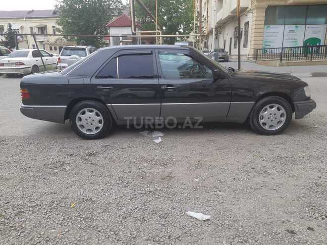 Mercedes E 250 1991, 489,000 km - 2.5 l - Sumqayıt