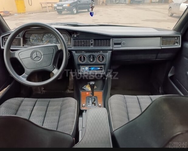 Mercedes 190 1990, 280,000 km - 2.0 l - Hacıqabul
