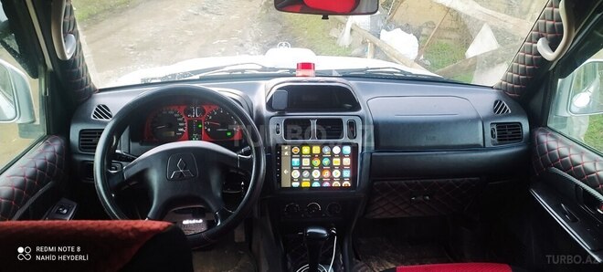 Mitsubishi Pajero io 2000, 260,000 km - 2.0 л - Yardımlı