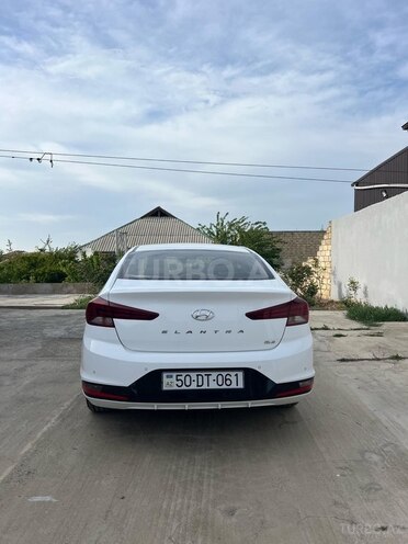 Hyundai Elantra 2019, 54,693 km - 1.6 l - Sumqayıt