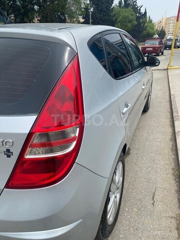 Hyundai i30 2009, 220,000 km - 1.4 l - Bakı