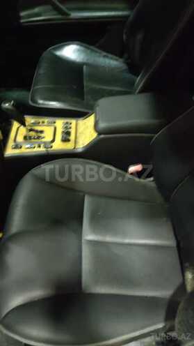Mercedes E 320 1999, 518,000 km - 3.2 l - Bakı