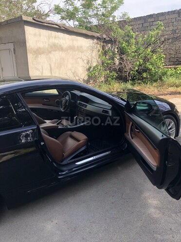 BMW 325 2007, 105,000 km - 3.0 l - Bakı