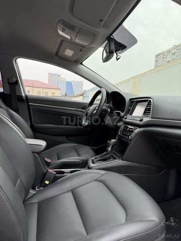 Hyundai Avante 2017, 146,000 km - 1.6 l - Bakı