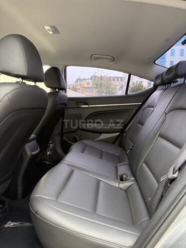 Hyundai Avante 2017, 146,000 km - 1.6 l - Bakı
