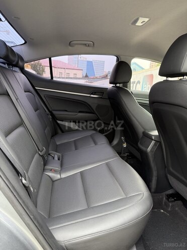 Hyundai Avante 2017, 146,000 km - 1.6 l - Bakı