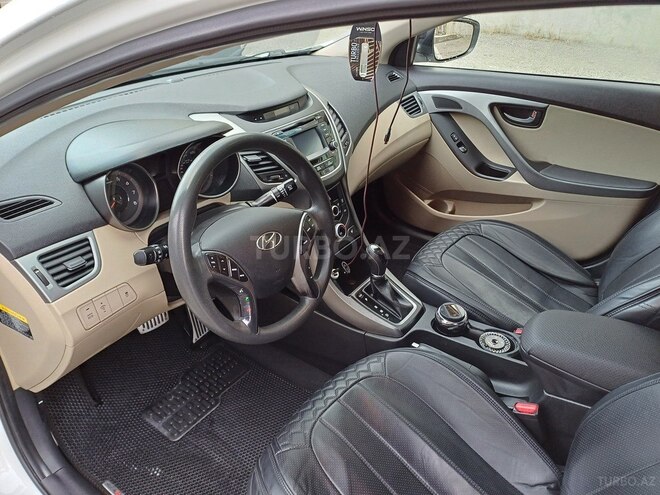 Hyundai Elantra 2014, 256,232 km - 1.8 l - Bakı