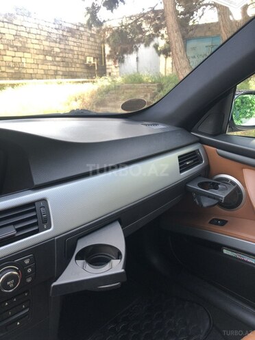 BMW 325 2007, 105,000 km - 3.0 l - Bakı