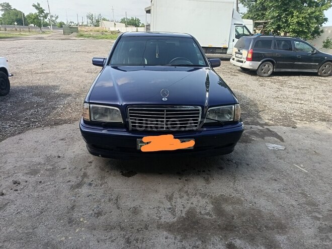 Mercedes C 240 1998, 325,520 km - 2.4 l - Bərdə
