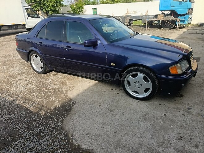 Mercedes C 240 1998, 325,520 km - 2.4 l - Bərdə