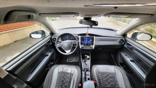 Toyota Corolla Fielder 2018, 143,000 km - 1.5 л - Bakı