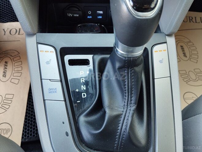 Hyundai Elantra 2017, 95,000 km - 2.0 l - Bakı