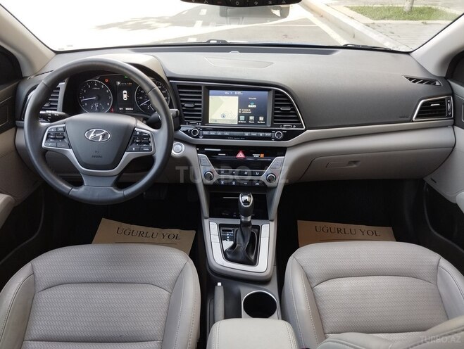 Hyundai Elantra 2017, 95,000 km - 2.0 l - Bakı
