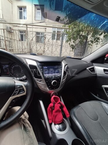 Hyundai Veloster 2011, 200,000 km - 1.6 l - Bakı