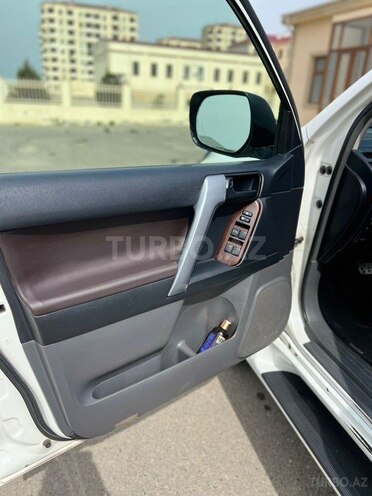 Toyota Land Cruiser Prado 2010, 210,000 km - 2.7 л - Şirvan