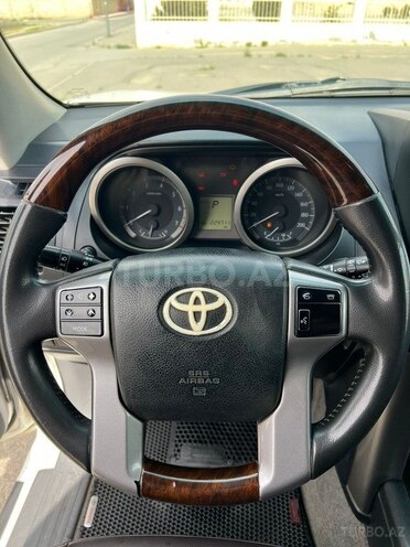 Toyota Land Cruiser Prado 2010, 210,000 km - 2.7 л - Şirvan